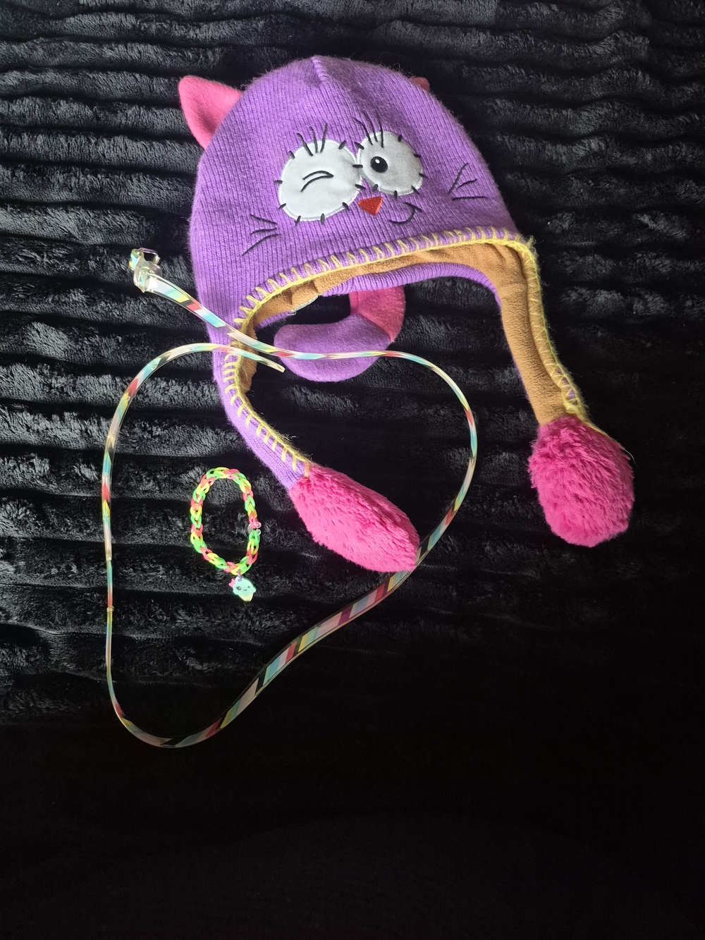 GIRLS BUNDLE Flipeez Hat, Belt And Bracelet